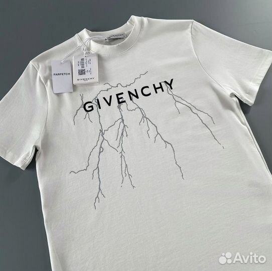 Футболка мужская givenchy