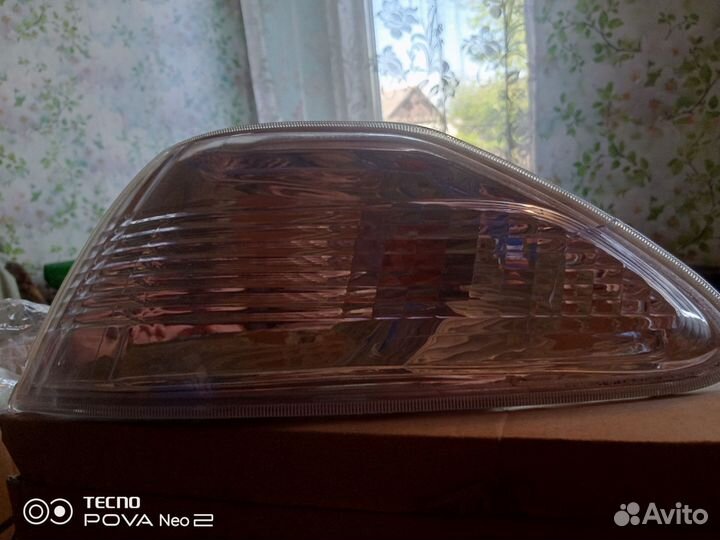 Продам повороты Таëта Карина рестайлинг