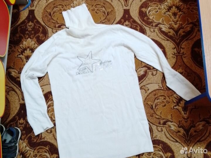 Отдам бесплатно женские вещи 46-48