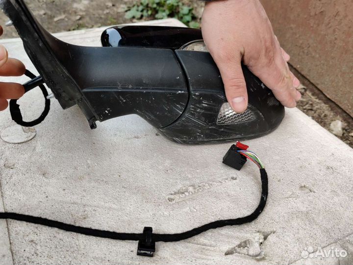 Зеркало левое оригинальное golf 6