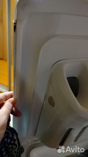 Стиральная машина с вертикальной загрузкой