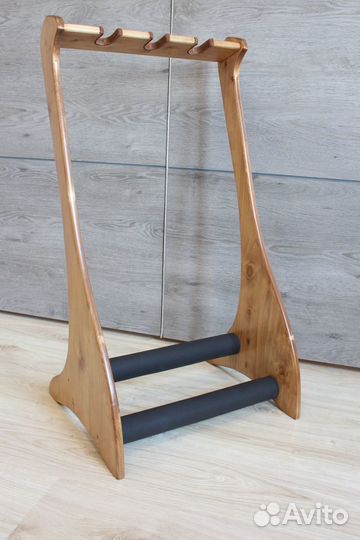 Стойка для гитар