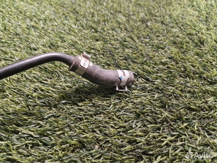 Трубка охлаждающей жидкости Mercedes-Benz E-Class