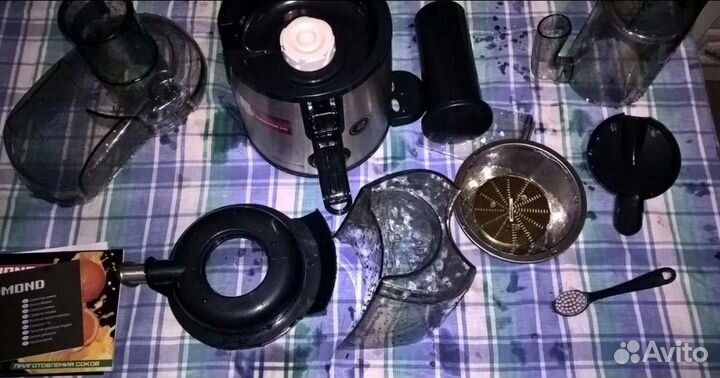 Соковыжималка redmond RJ-M906