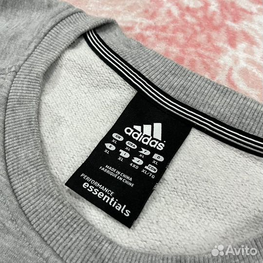 Свитшот Adidas Essentials Оригинал