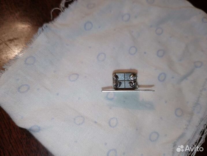 Стекло феррит 3д24.012 новые