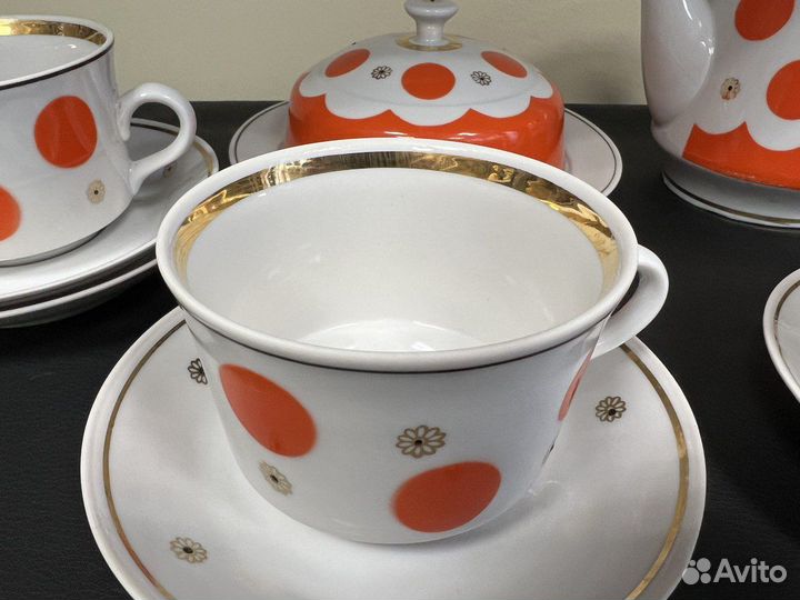 Чайный набор красные круги Сумской фарфоровый заво