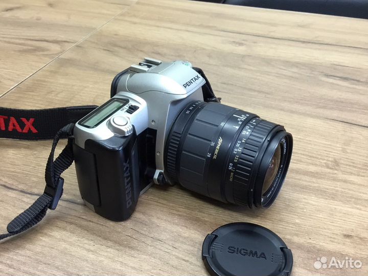 Pentax MZ-10 + Sigma zoom 28-80 mm 1:3,5-5,6 macro