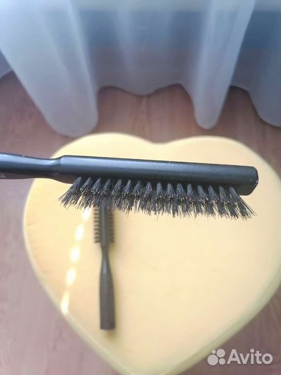 Расчески для парикмахера