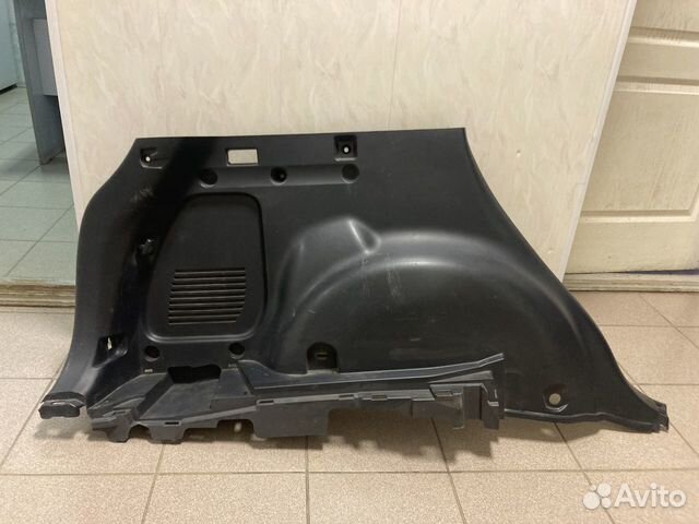 Обшивка багажника левая Toyota Rav4 2013-2019