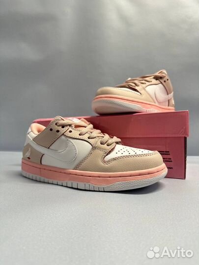 Nike sb dunk low pink pigeon