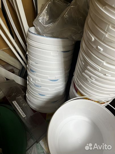 Ведро пластиковое с крышкой 10л