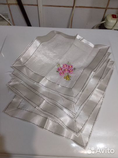 Салфетки для сервировки стола