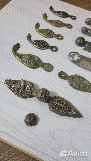 Старинные застежки