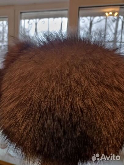 Женская меховая шапка