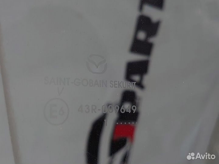 Стекло двери задней Mazda 3