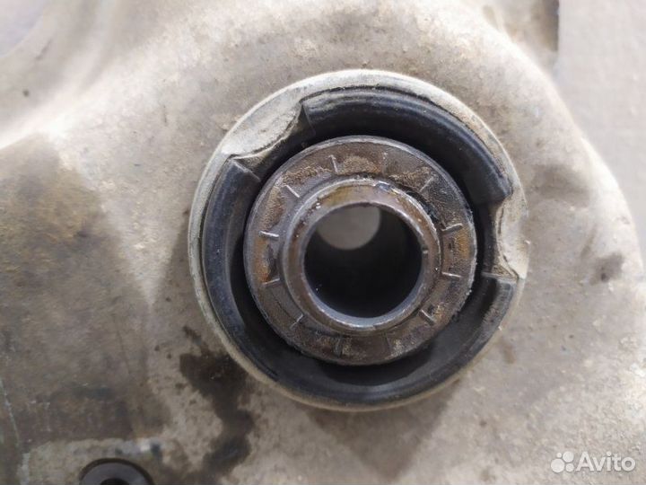 Подрамник передний Renault Fluence K4MV838 2010