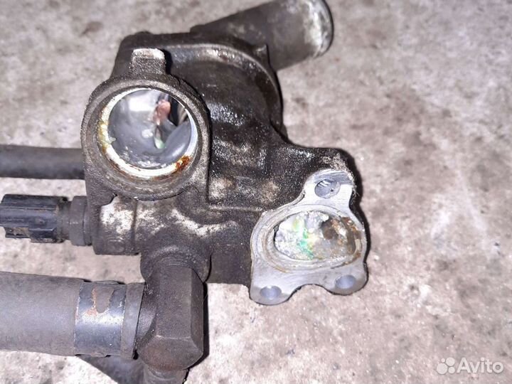 Корпус термостата Mitsubishi libero