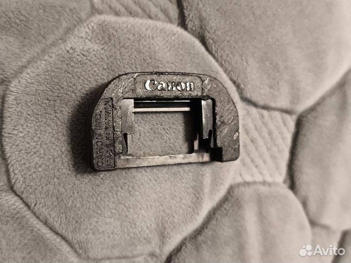 Глазок видоискателя Canon
