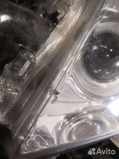 Toyota Land Cruiser Prado 150 AFS фара левая