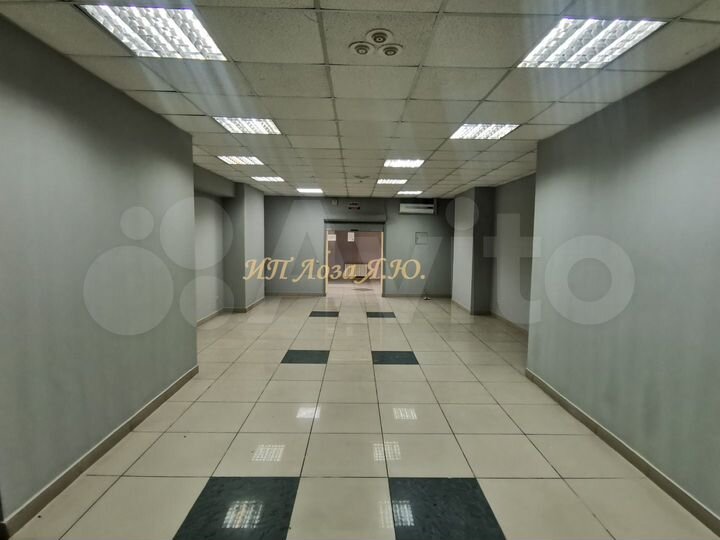 Сдается коммерческая, 62 кв.м., -1/2 эт