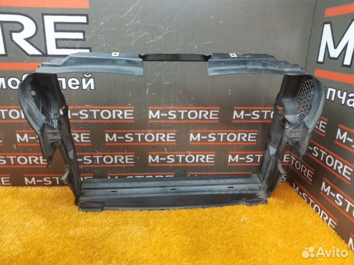 Диффузор радиатора Bmw 5-Series E60 2007-2010