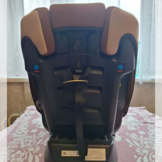 Автомобильное детское кресло от 0 до 25 кг