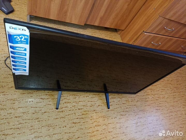 Продам телевизор новый