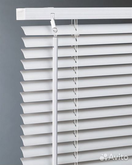 Жалюзи горизонтальные
