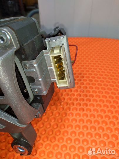 Двигатели от стиральных машин