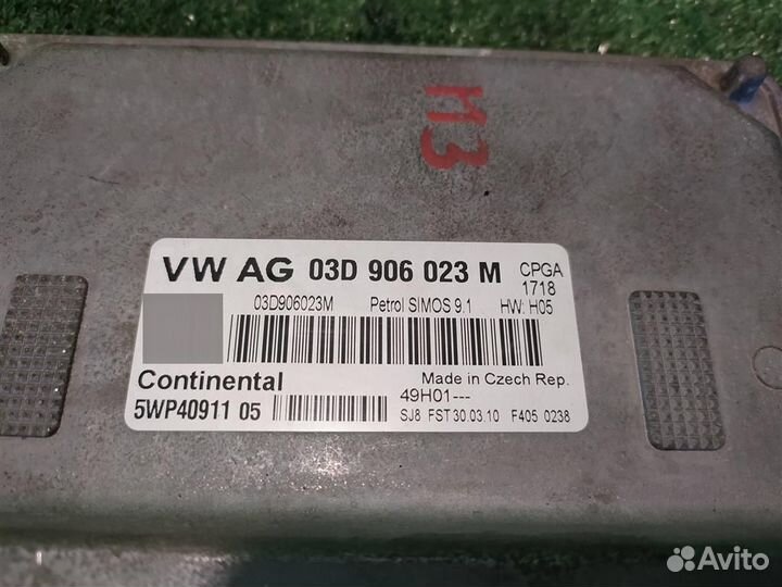 Блок управления двс Skoda Fabia 5J 2010