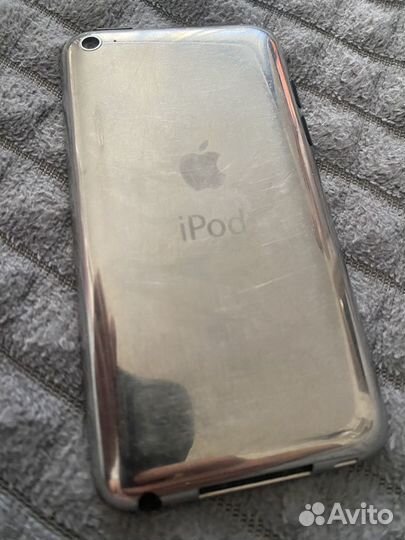 Плеер iPod touch 4 8gb