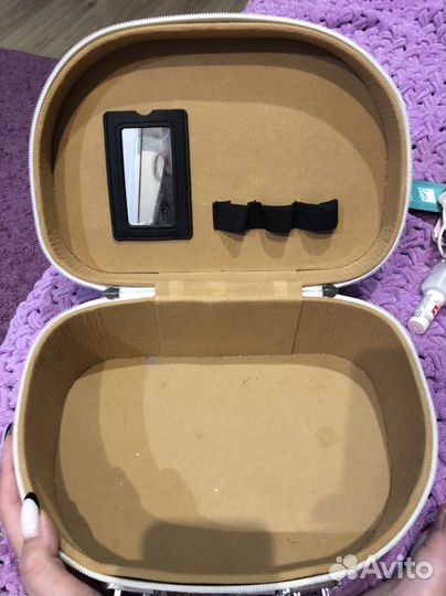 Чемоданчик для хранения косметики и другого