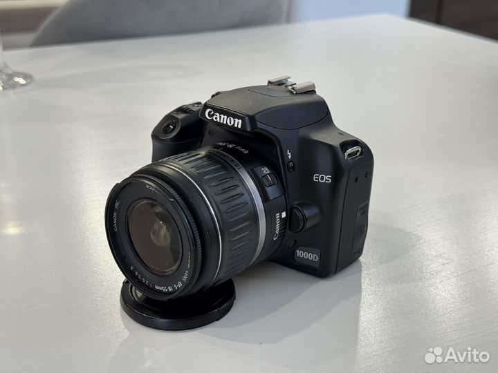 Фотоаппарат Canon EOS 1000D