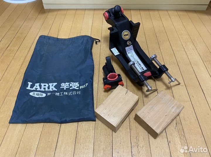 Держатель удилища Lark 18DX, Япония