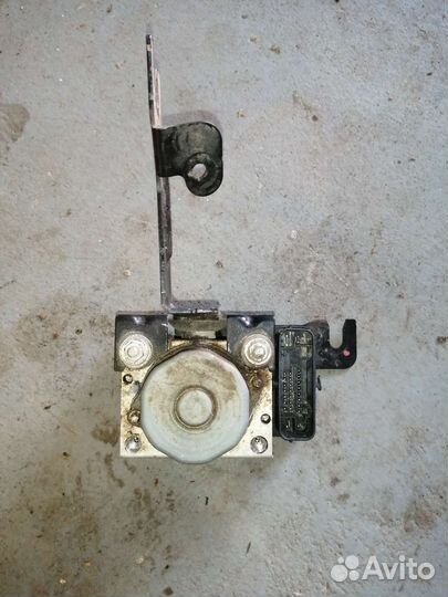 Блок ABS Renault Logan 2