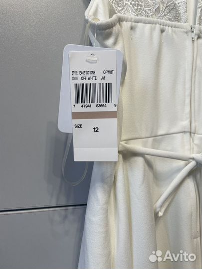 Платье новое 10-11 лет