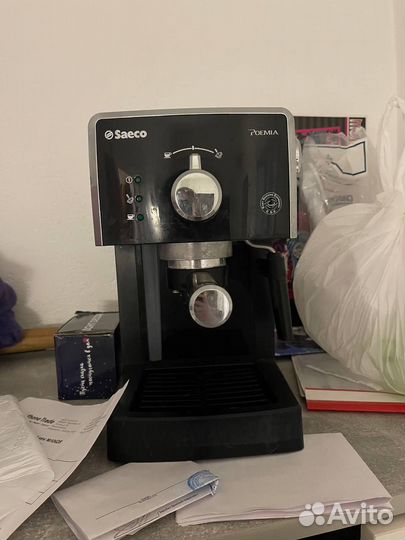 Кофеварка Saeco poemia