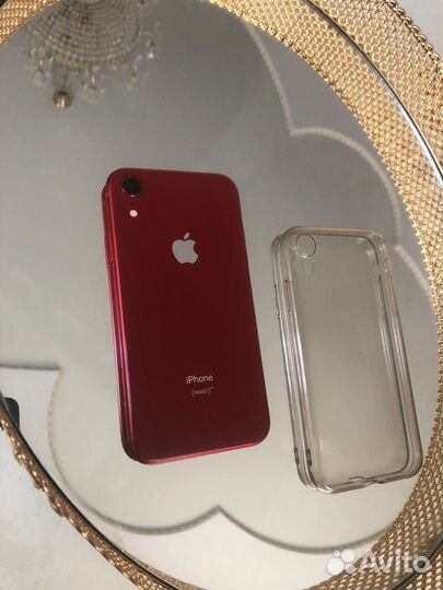 iPhone xr 64gb red