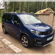 Peugeot Rifter 1.5 MT, 2021, 99 879 км, с пробегом, цена 2 475 000 руб.