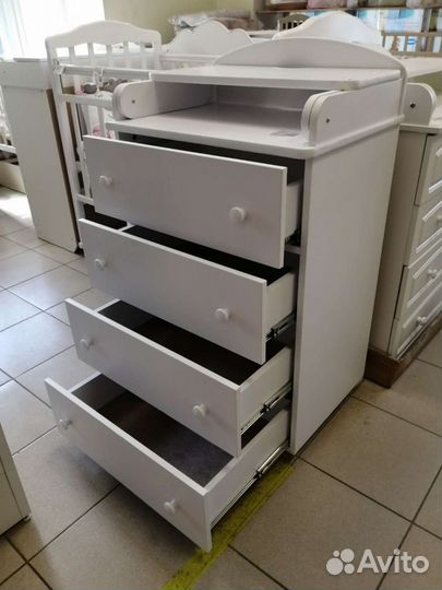 Пеленальный комод новый