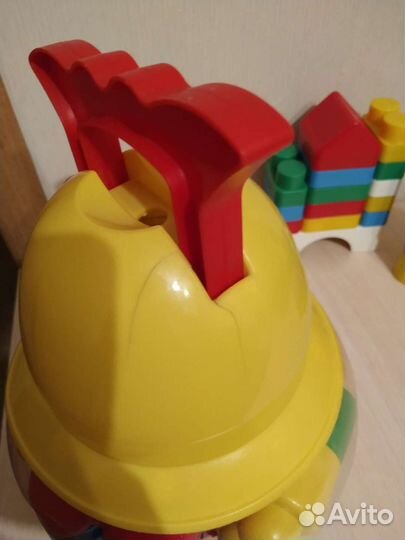 Развивающие игрушки конструктор 1+