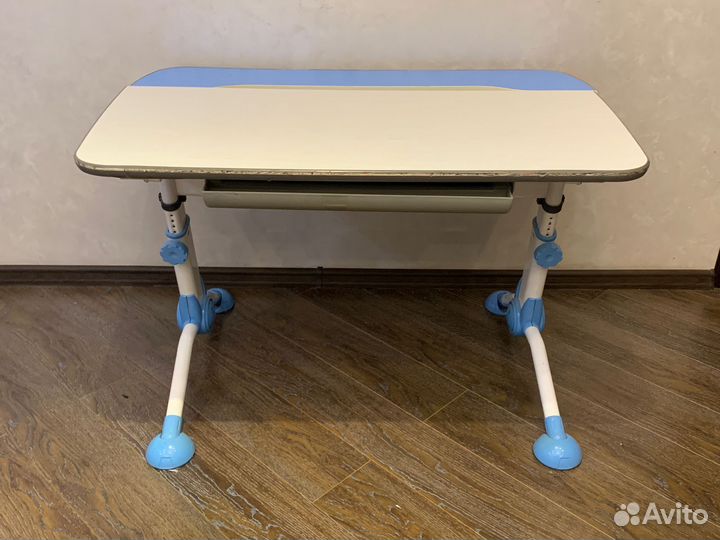 Растущая парта стол