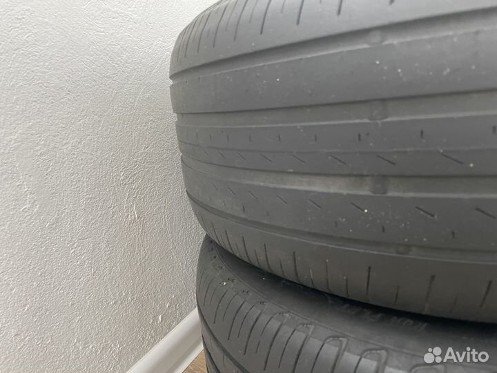 Pirelli Cinturato P7 245/45 R18 100Y
