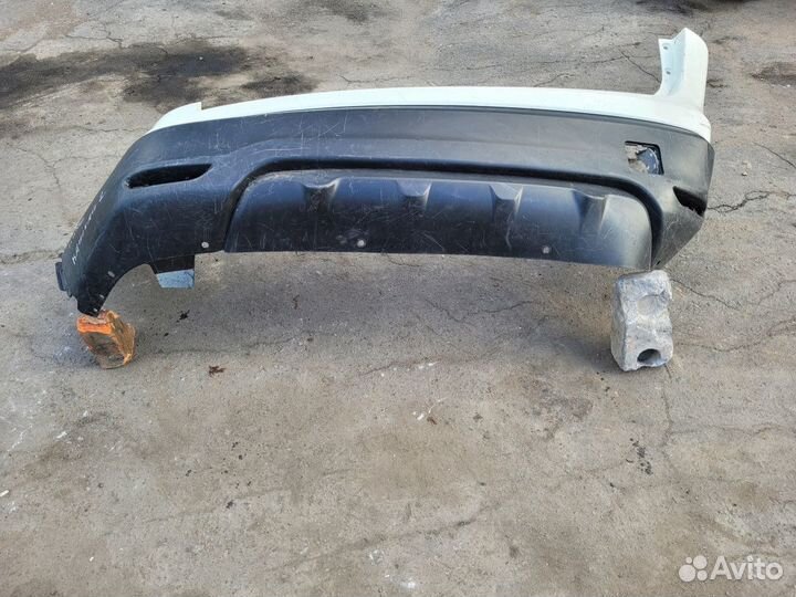 Бампер задний на Nissan Qashqai J11