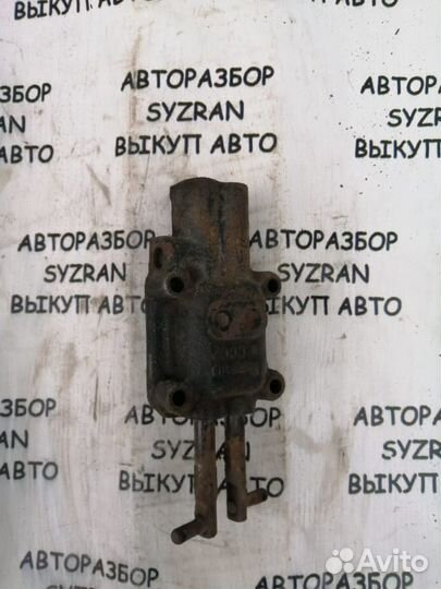 Крышка ркпп УАЗ 452 с/о