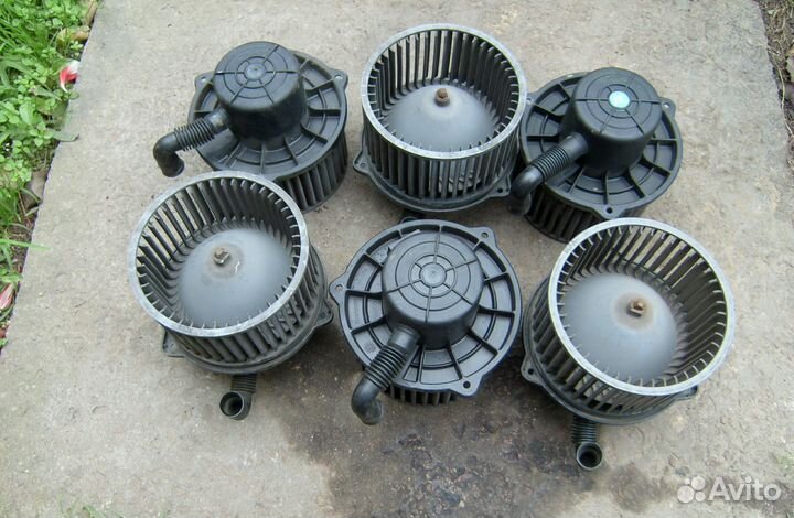 Моторчик печки Хёндай Киа