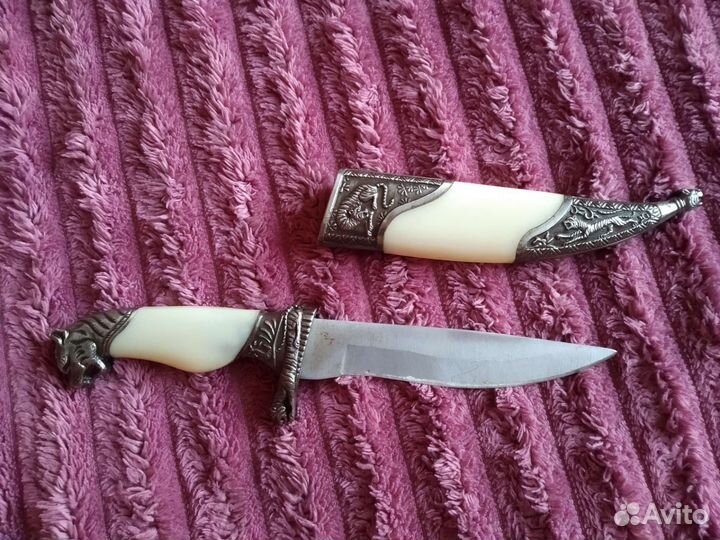 Нож сувенирный. Тигр