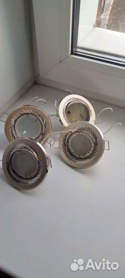 Точечные встраиваемые светильники