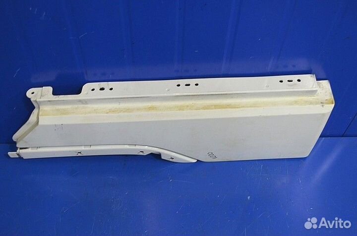 Вставка между кабиной и крылом (локер), задняя лев